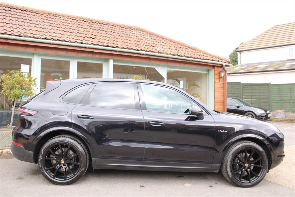 Used Porsche Cayenne 2020 for sale - 77903578: Photo 12