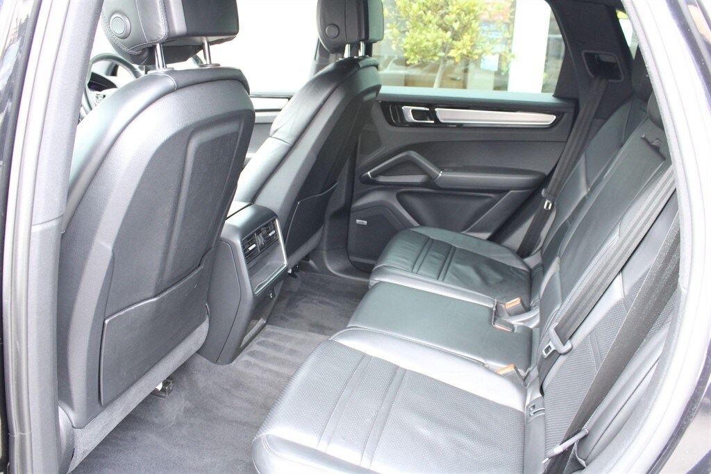 Used Porsche Cayenne 2020 for sale - 77903578: Photo 17