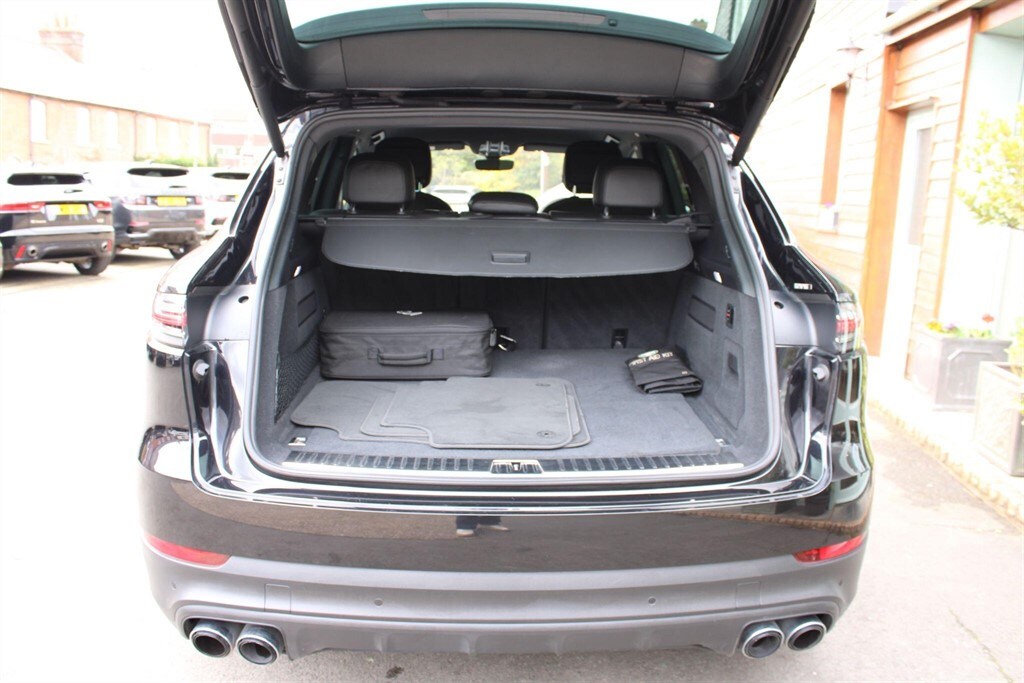 Used Porsche Cayenne 2020 for sale - 77903578: Photo 27