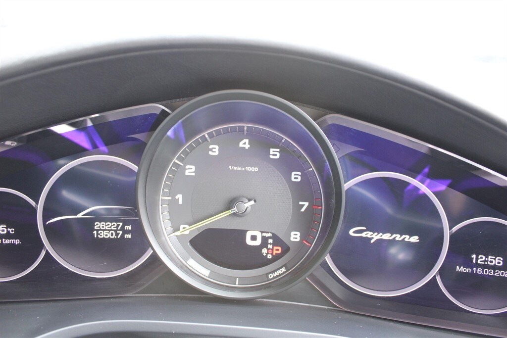 Used Porsche Cayenne 2020 for sale - 77903578: Photo 66