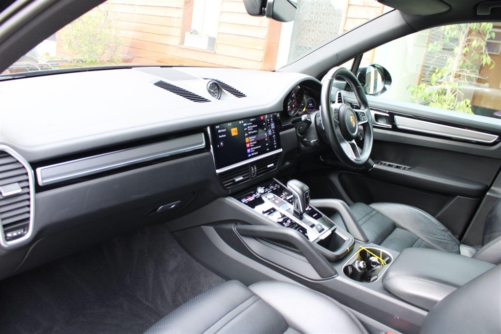 Used Porsche Cayenne 2020 for sale - 77903578: Photo 7