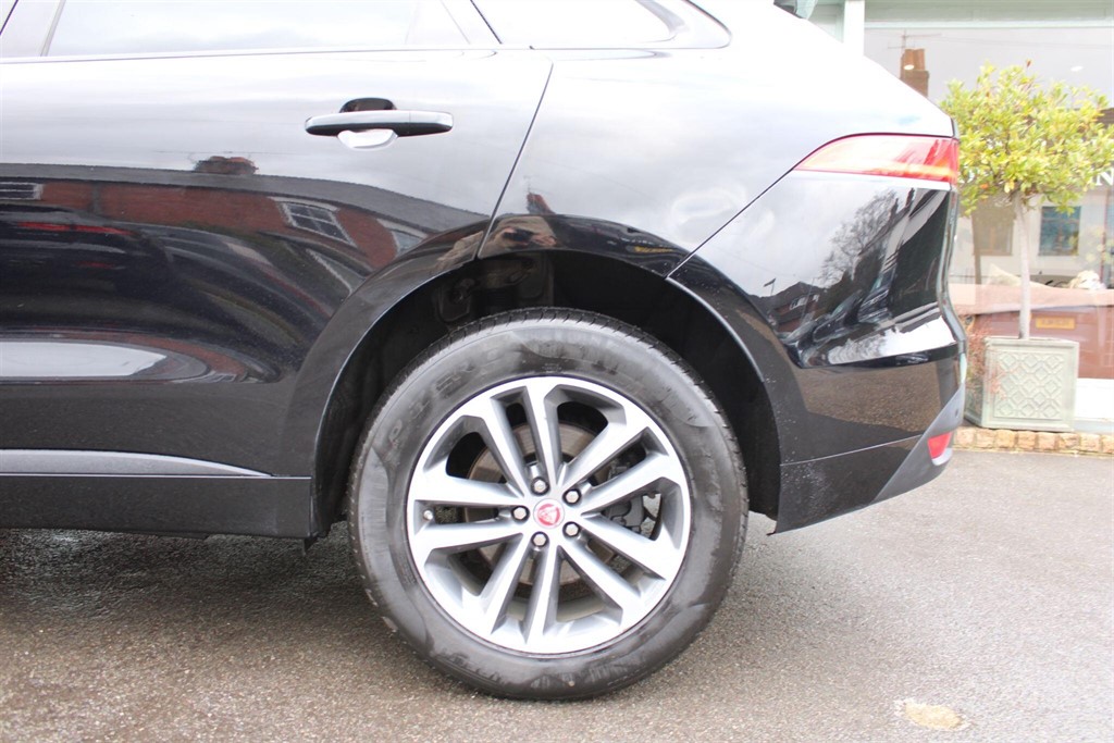 Used Jaguar F-Pace 2019 for sale - 77702917: Photo 17