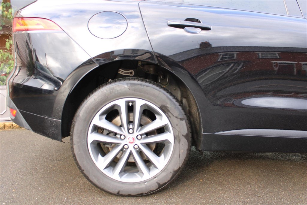 Used Jaguar F-Pace 2019 for sale - 77702917: Photo 18