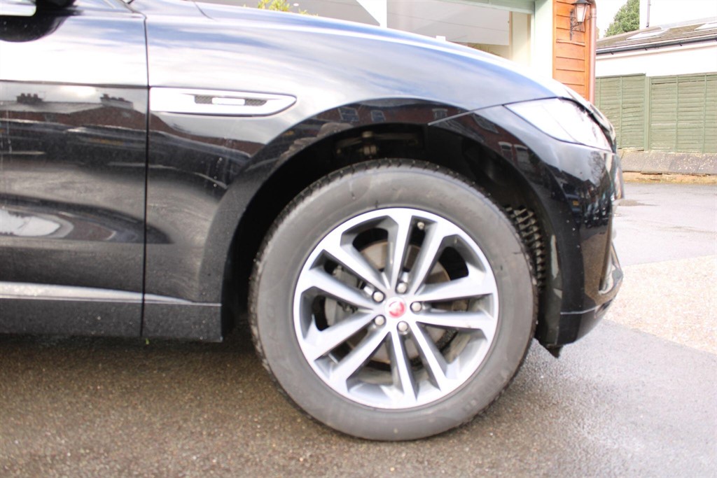 Used Jaguar F-Pace 2019 for sale - 77702917: Photo 19