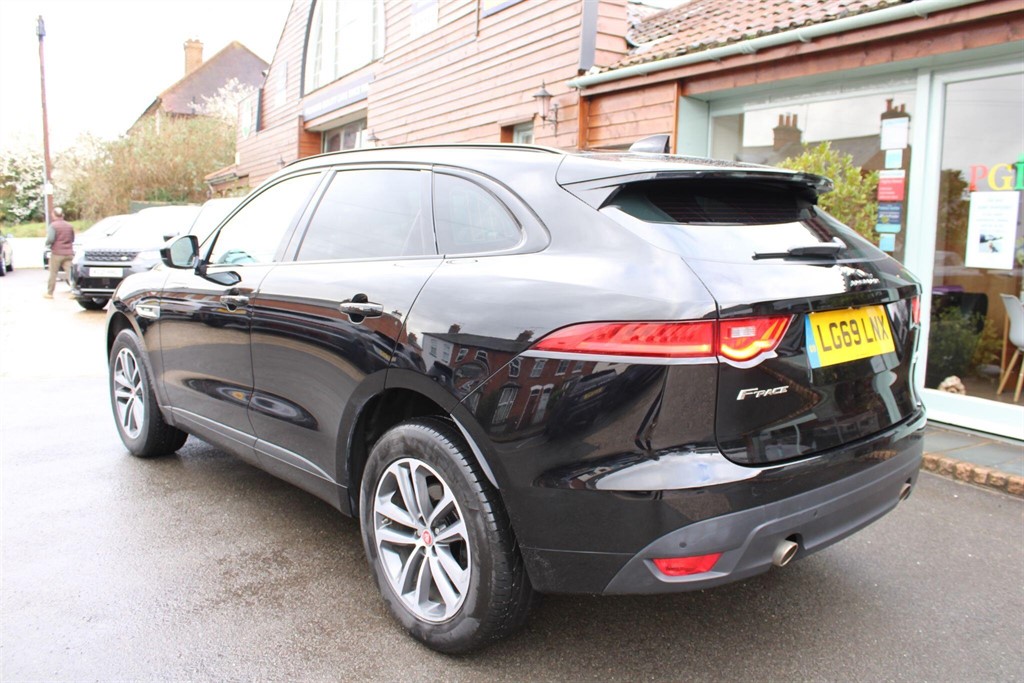 Used Jaguar F-Pace 2019 for sale - 77702917: Photo 2