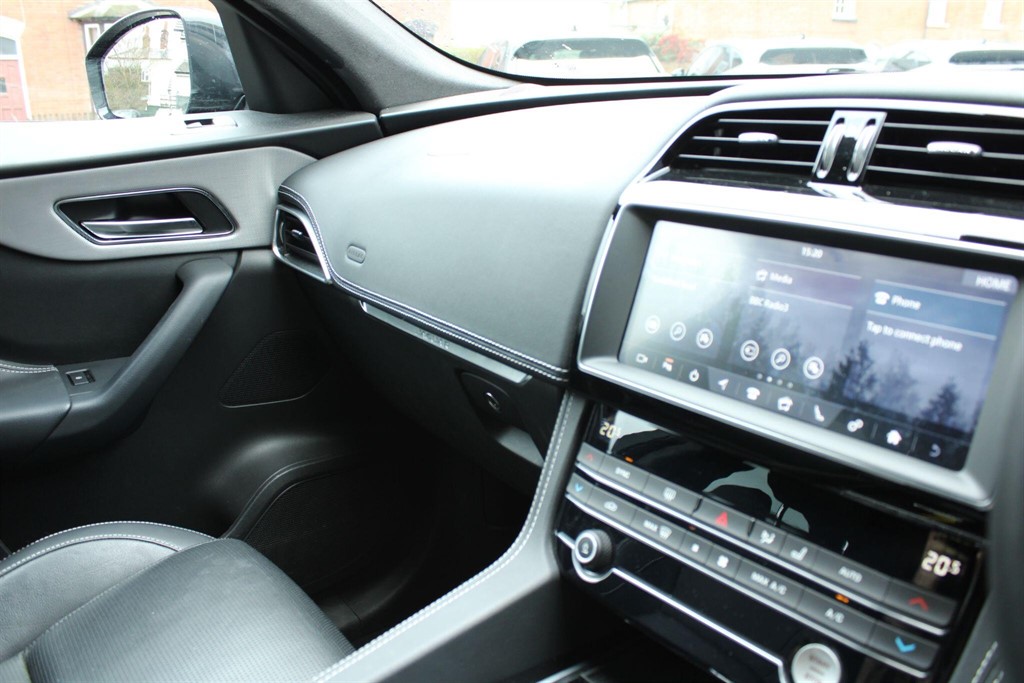 Used Jaguar F-Pace 2019 for sale - 77702917: Photo 31