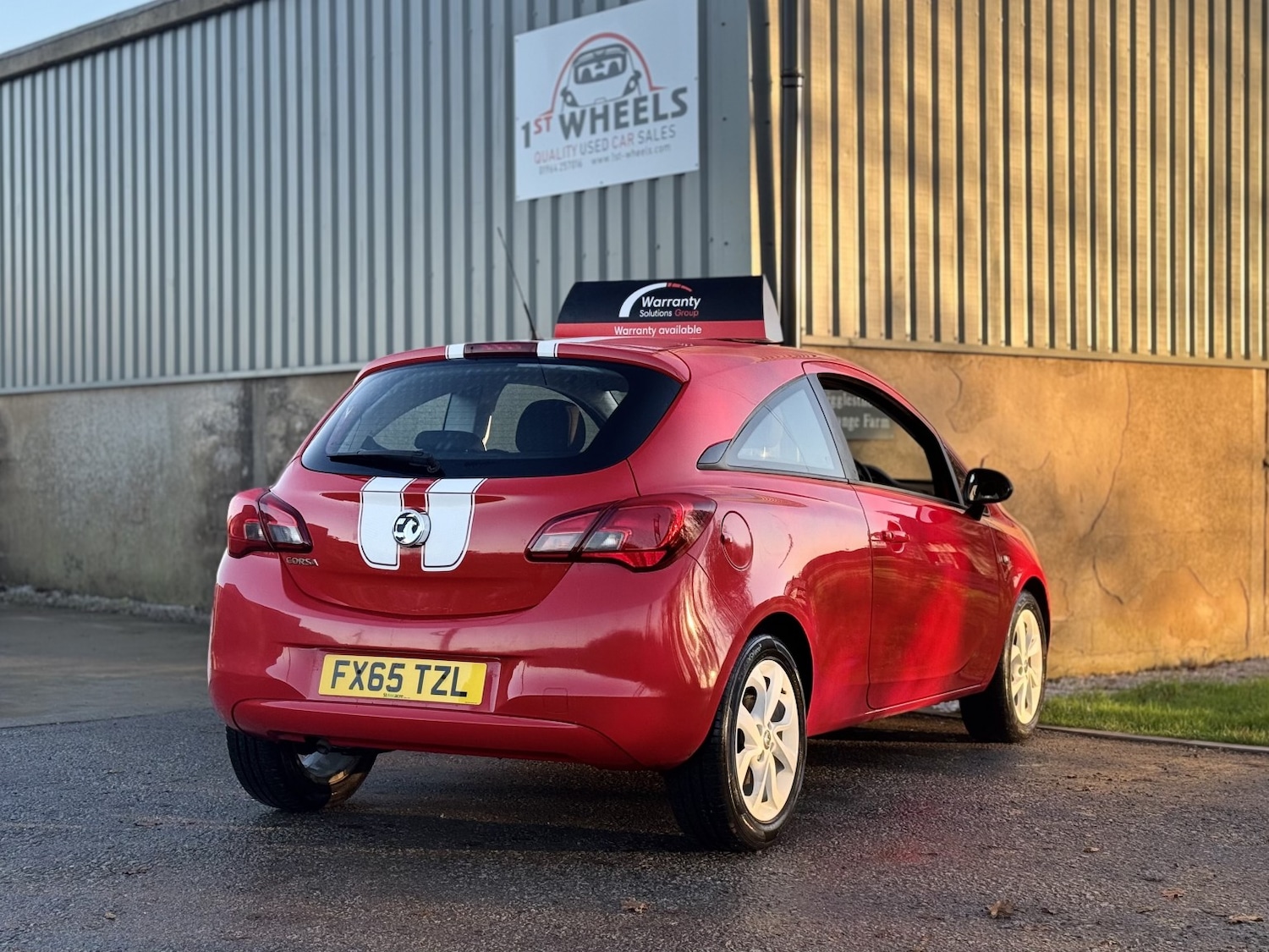 Used Vauxhall Corsa 2015 for sale - 76791520: Photo 2