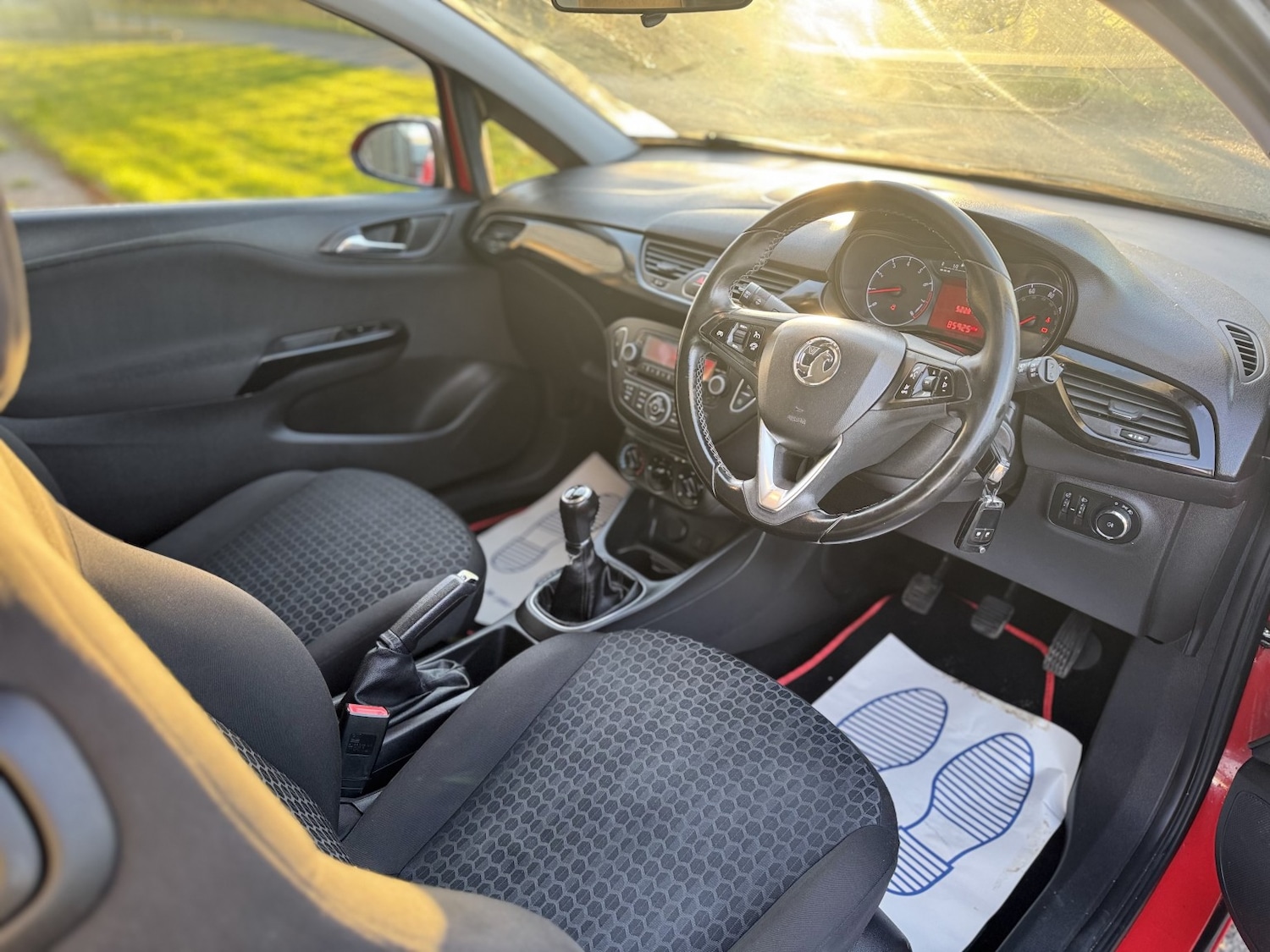 Used Vauxhall Corsa 2015 for sale - 76791520: Photo 3