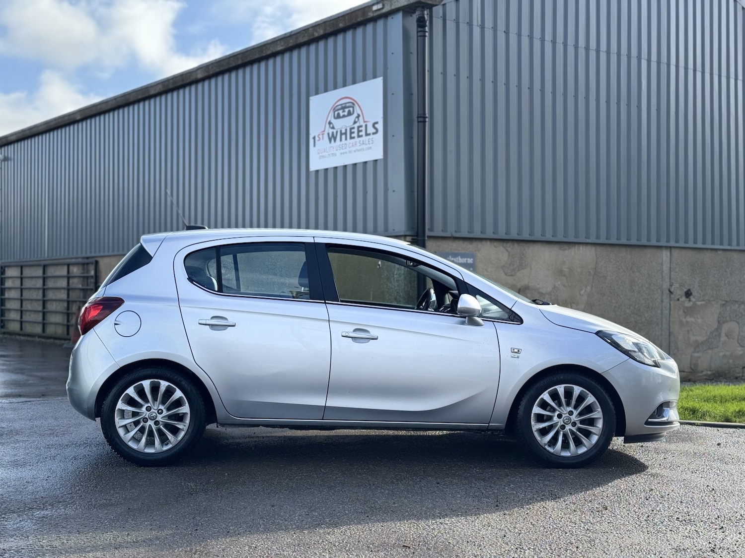 Used Vauxhall Corsa 2015 for sale - 77715081: Photo 8