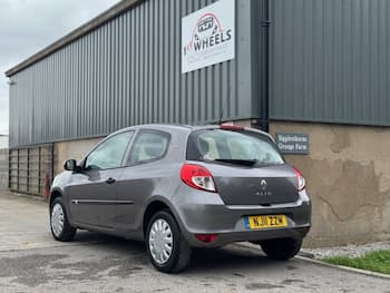 Used Renault Clio 2011 for sale - 79710653: Photo