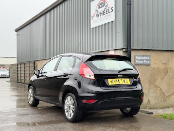 Used Ford Fiesta 2014 for sale - 77225233: Photo