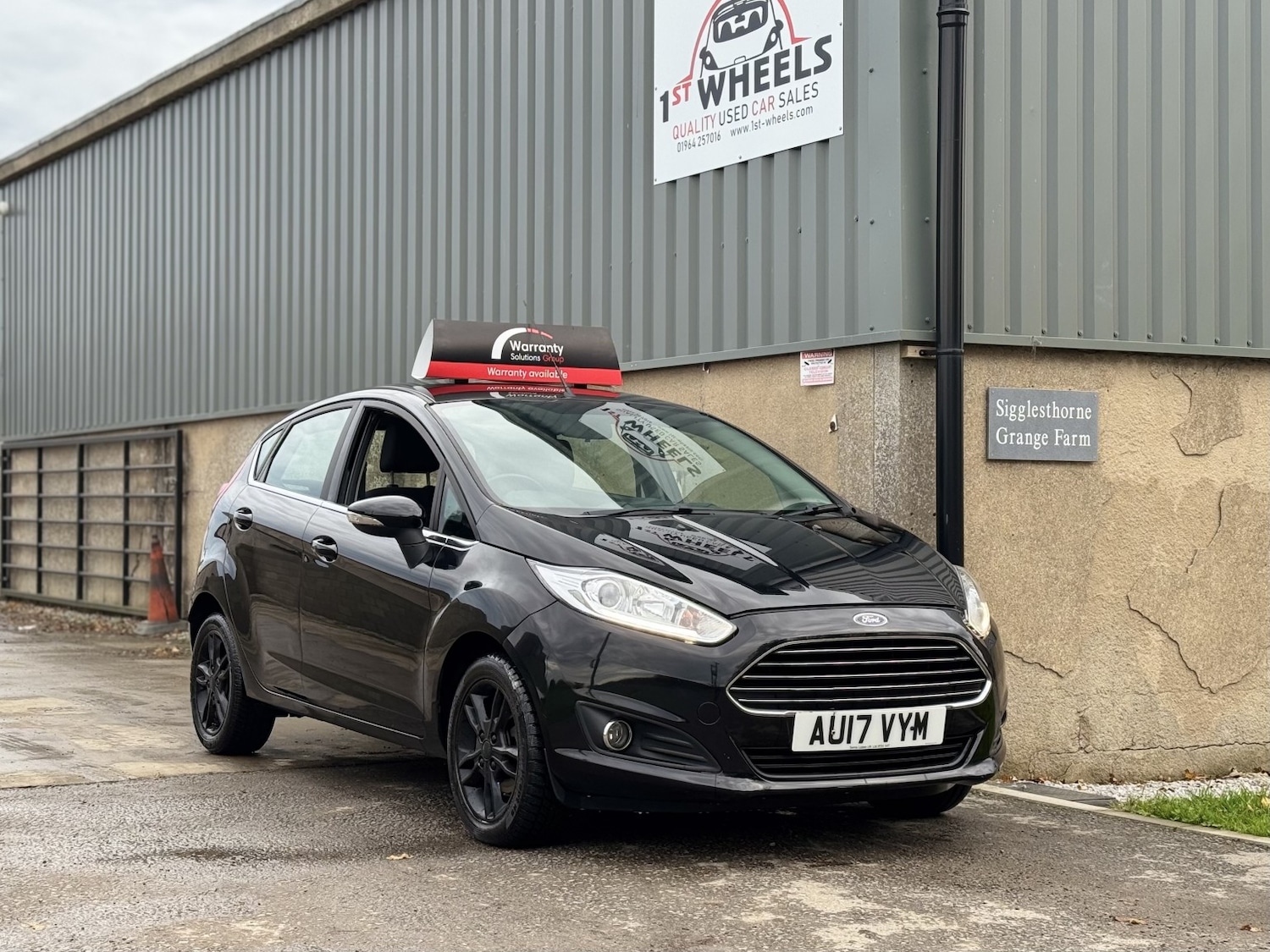 Used Ford Fiesta 2017 for sale - 76482948: Photo 1