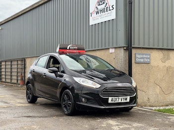 Used Ford Fiesta 2017 for sale - 76482948: Photo