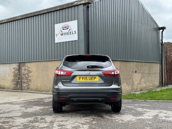 Used Nissan Qashqai 2015 for sale - 78641353: Photo