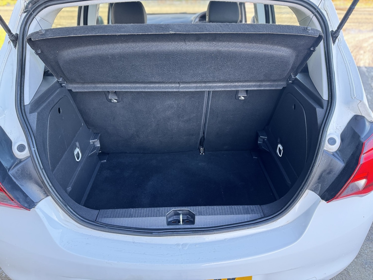 Used Vauxhall Corsa 2015 for sale - 77162284: Photo 21