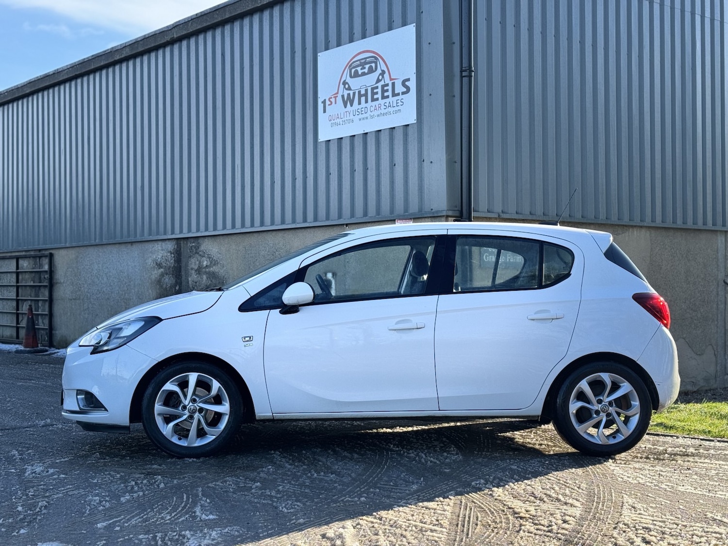 Used Vauxhall Corsa 2015 for sale - 77162284: Photo 23