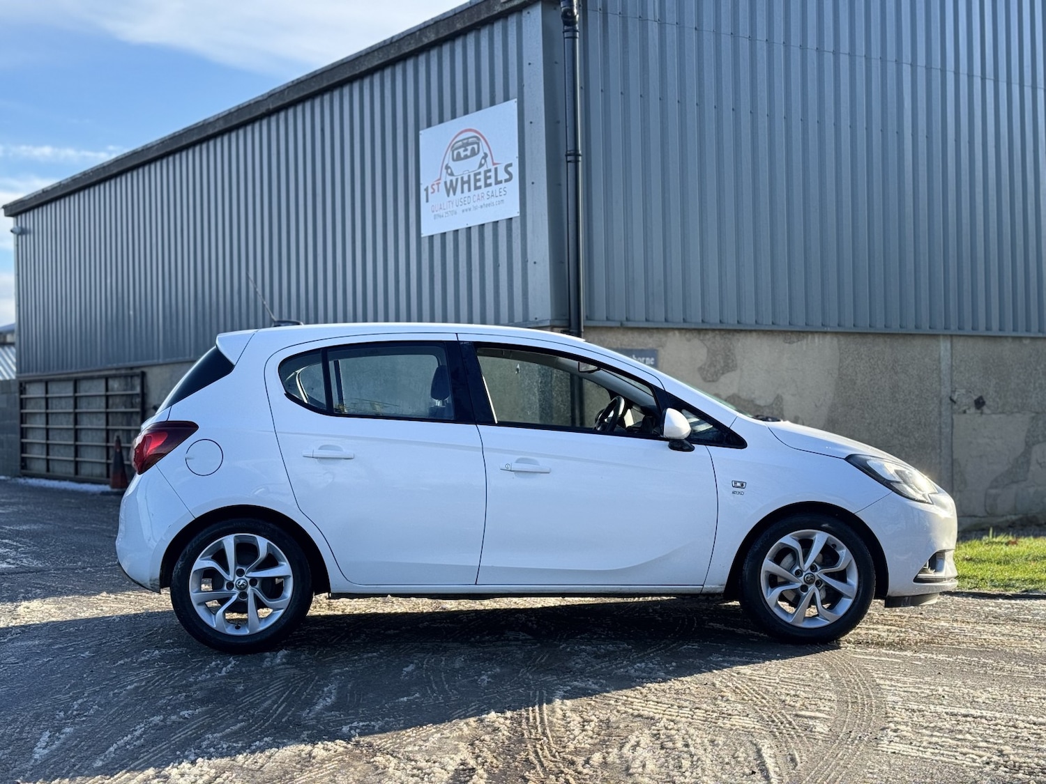 Used Vauxhall Corsa 2015 for sale - 77162284: Photo 5