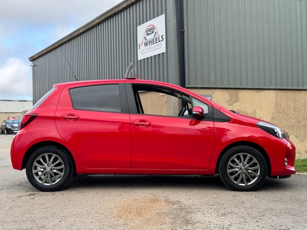 Used Toyota Yaris 2016 for sale - 75632841: Photo 11