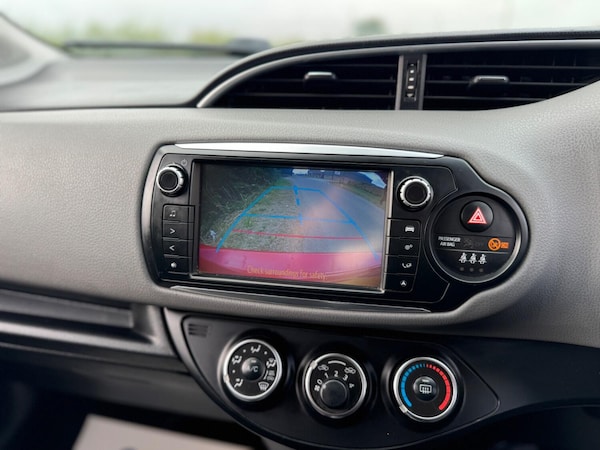 Used Toyota Yaris 2016 for sale - 75632841: Photo 20