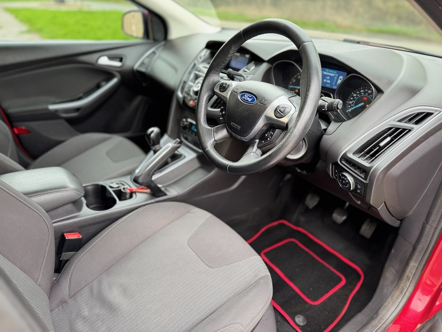 Used Ford Focus 2011 for sale - 77906609: Photo 22