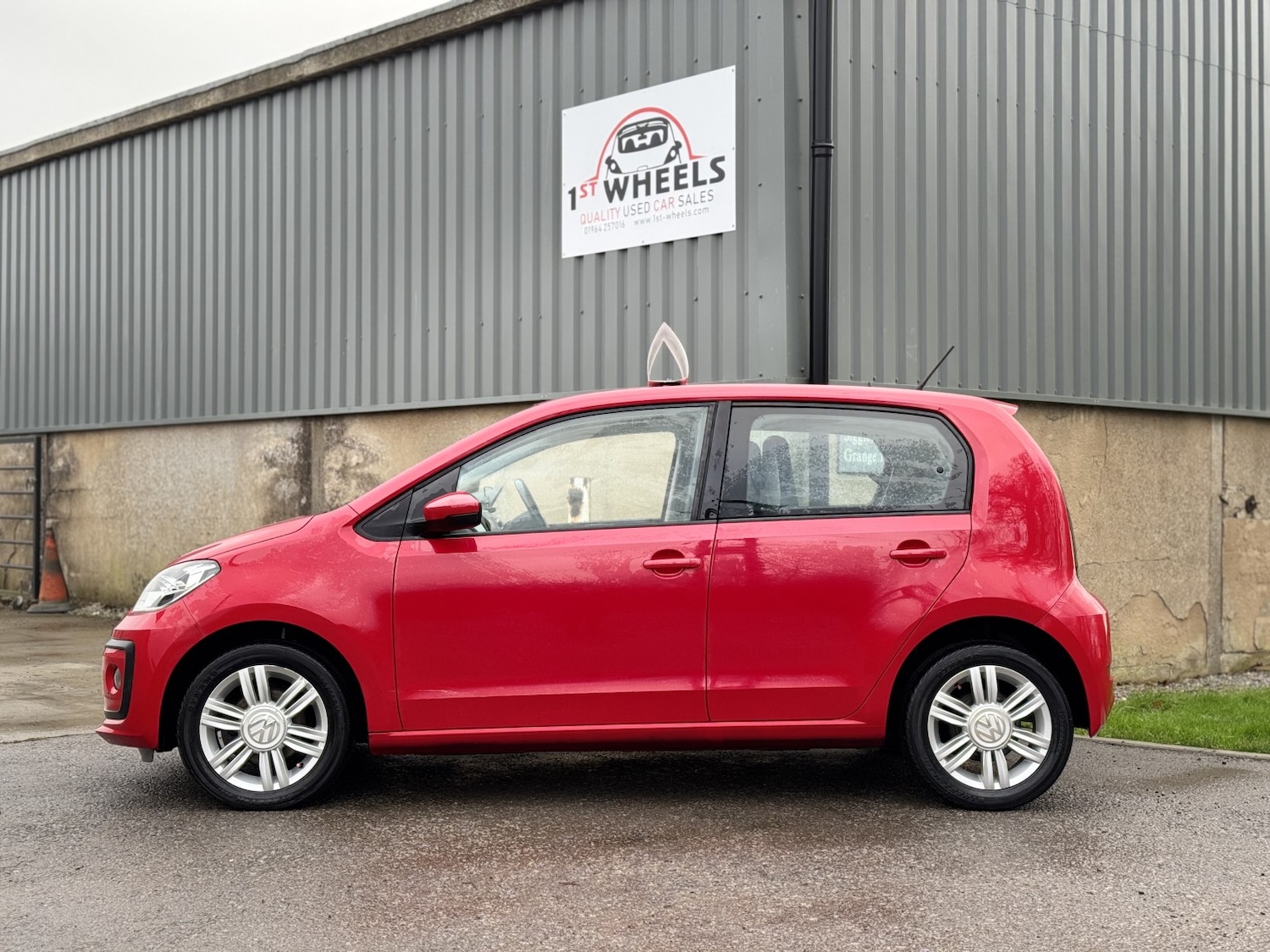 Used Volkswagen up! 2018 for sale - 77053731: Photo 6
