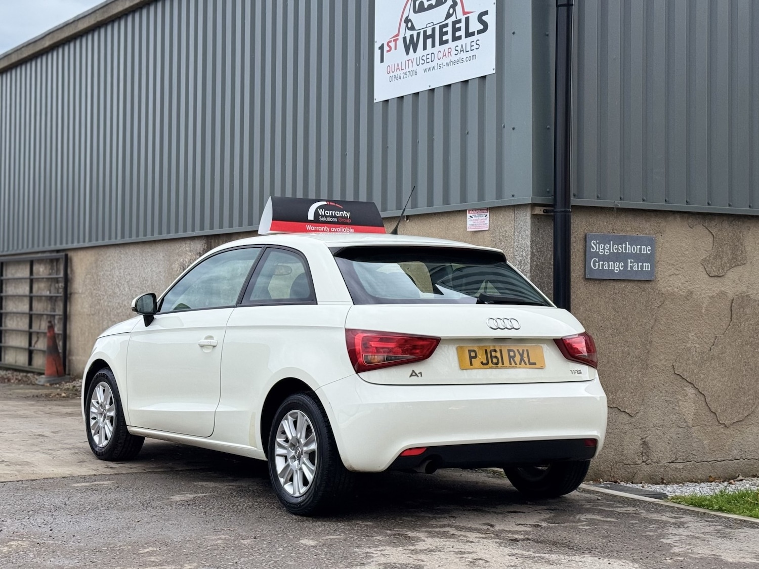 Used Audi A1 2012 for sale - 76504671: Photo 2