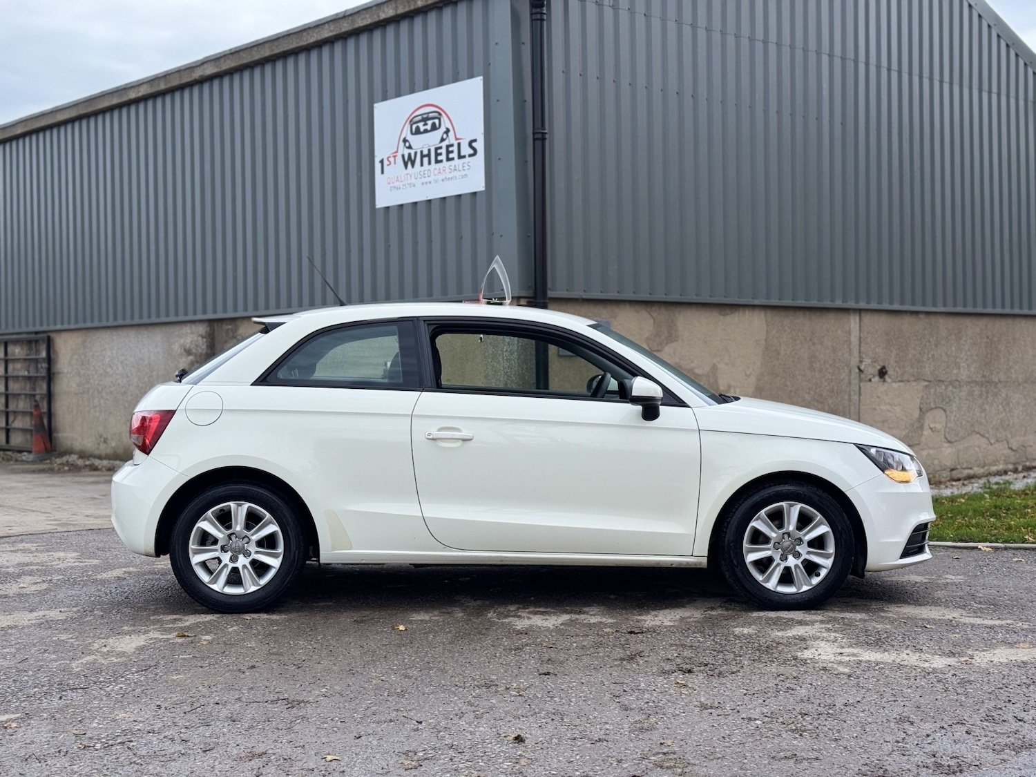 Used Audi A1 2012 for sale - 76504671: Photo 9