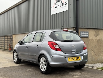 Used Vauxhall Corsa 2006 for sale - 77501477: Photo