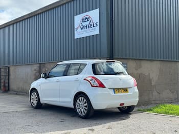 Used Suzuki Swift 2012 for sale - 79859077: Photo