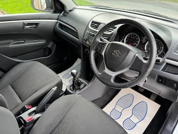 Used Suzuki Swift 2012 for sale - 79859077: Photo
