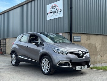 Used Renault Captur 2016 for sale - 79033189: Photo