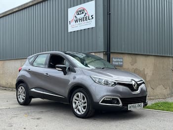 Used Renault Captur 2016 for sale - 79746397: Photo