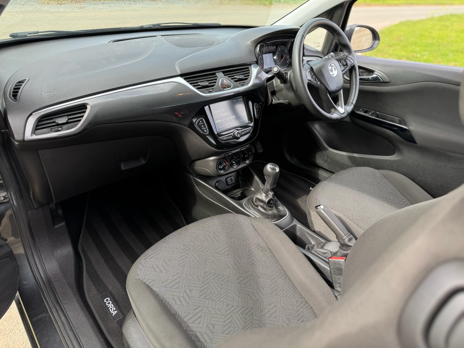 Used Vauxhall Corsa 2018 for sale - 78105974: Photo 3