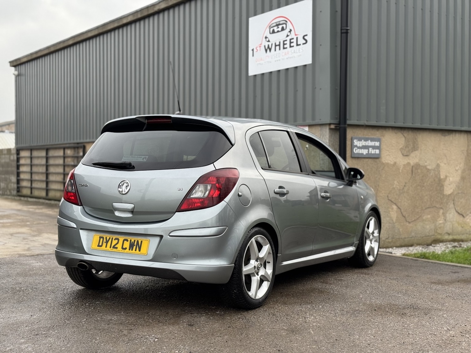 Used Vauxhall Corsa 2012 for sale - 77289160: Photo 4