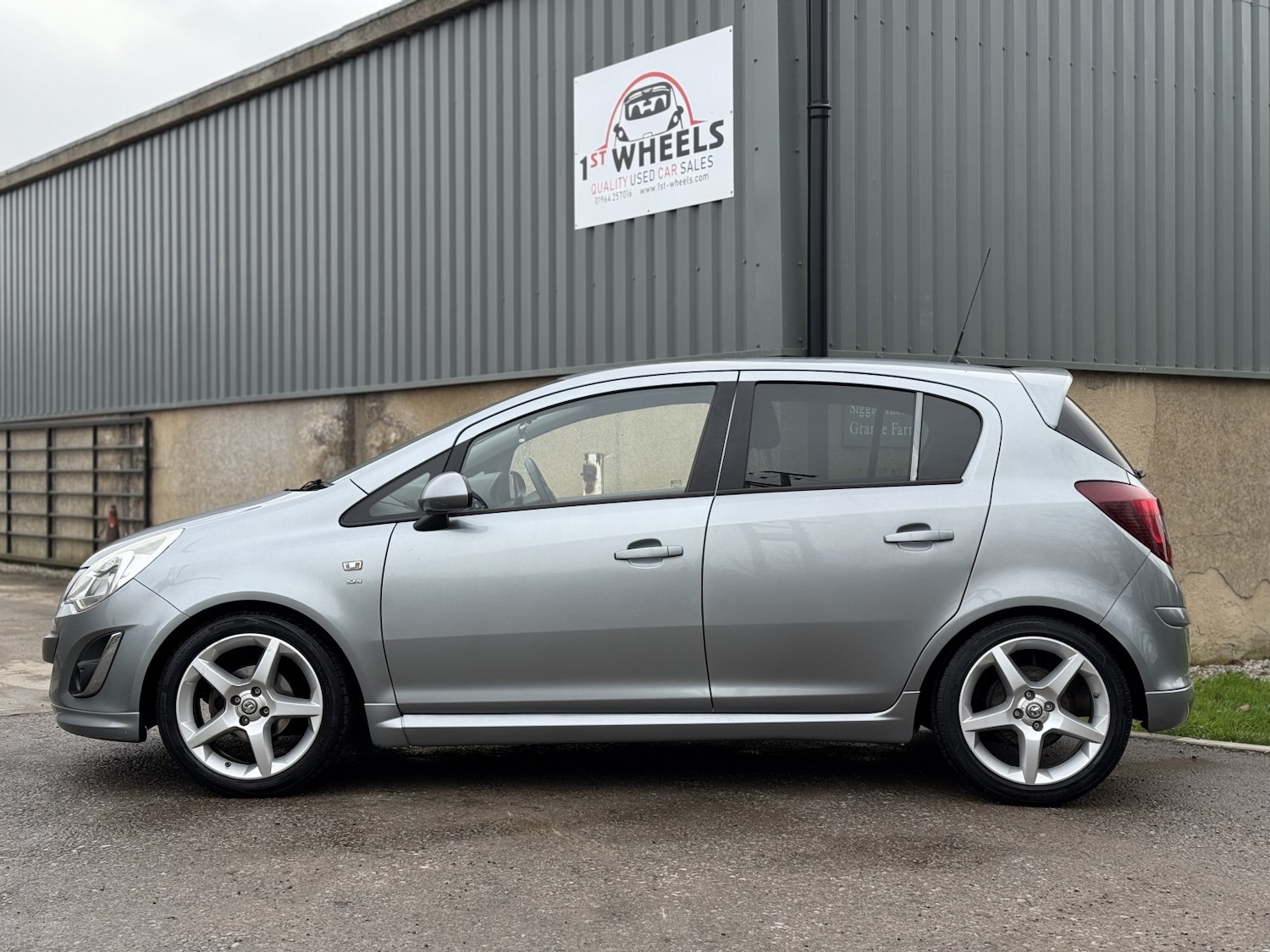 Used Vauxhall Corsa 2012 for sale - 77289160: Photo 5