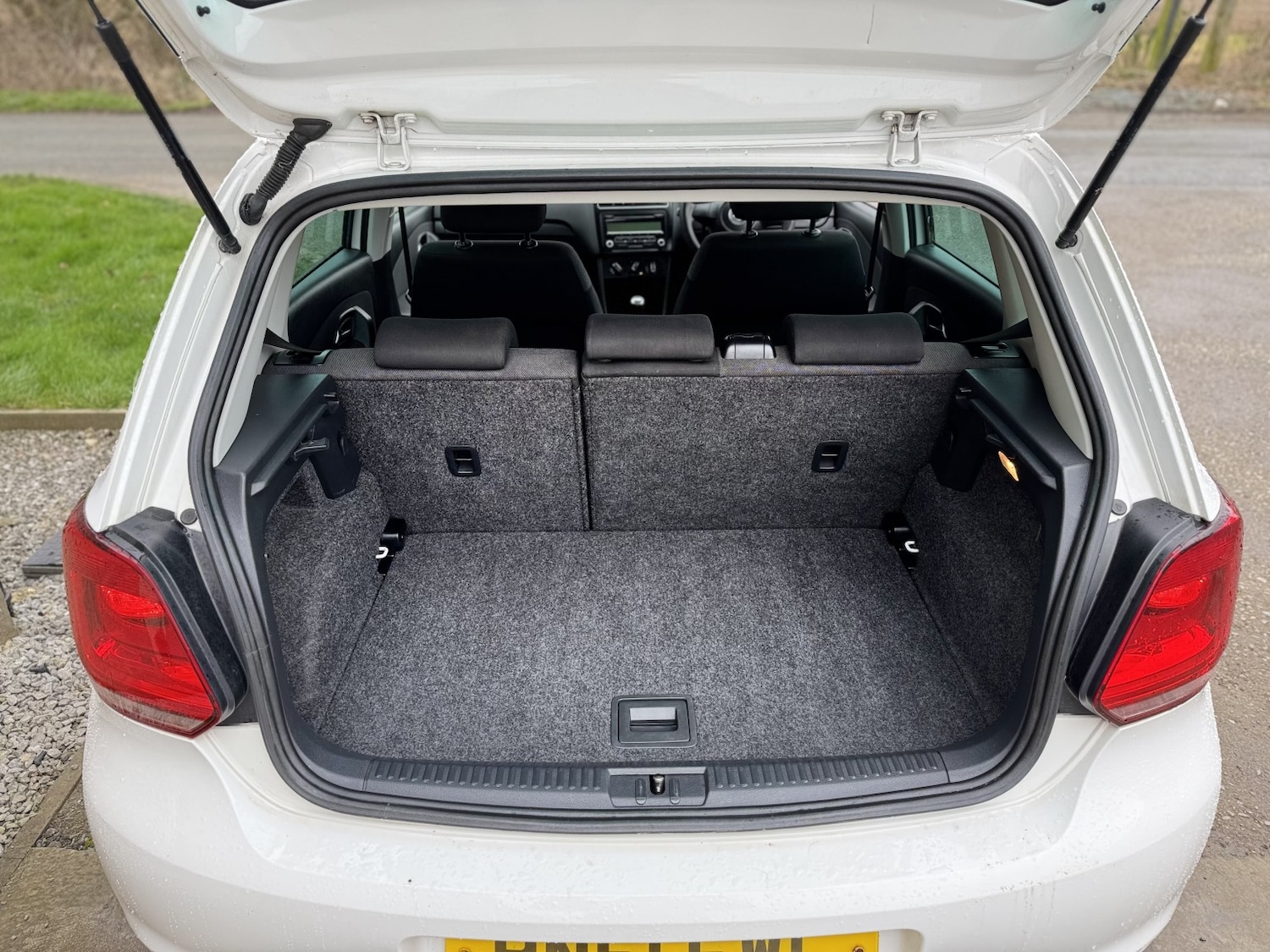 Used Volkswagen Polo 2011 for sale - 77687629: Photo 14