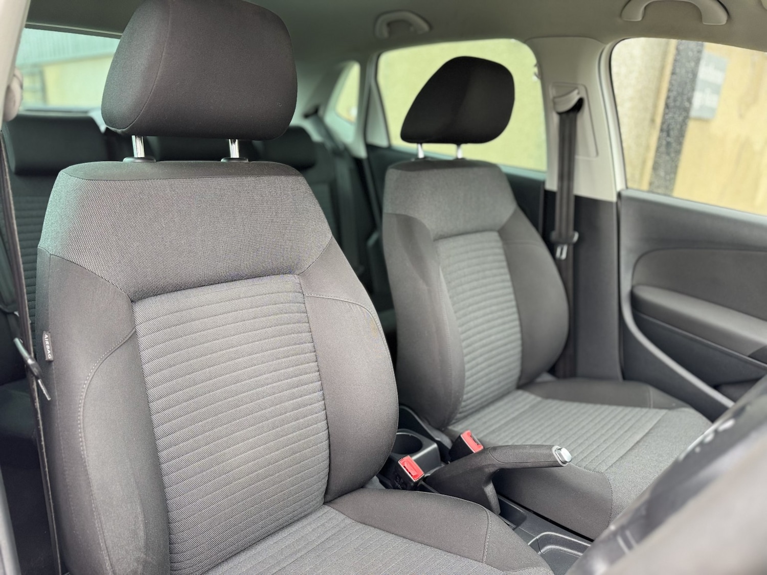 Used Volkswagen Polo 2011 for sale - 77687629: Photo 15