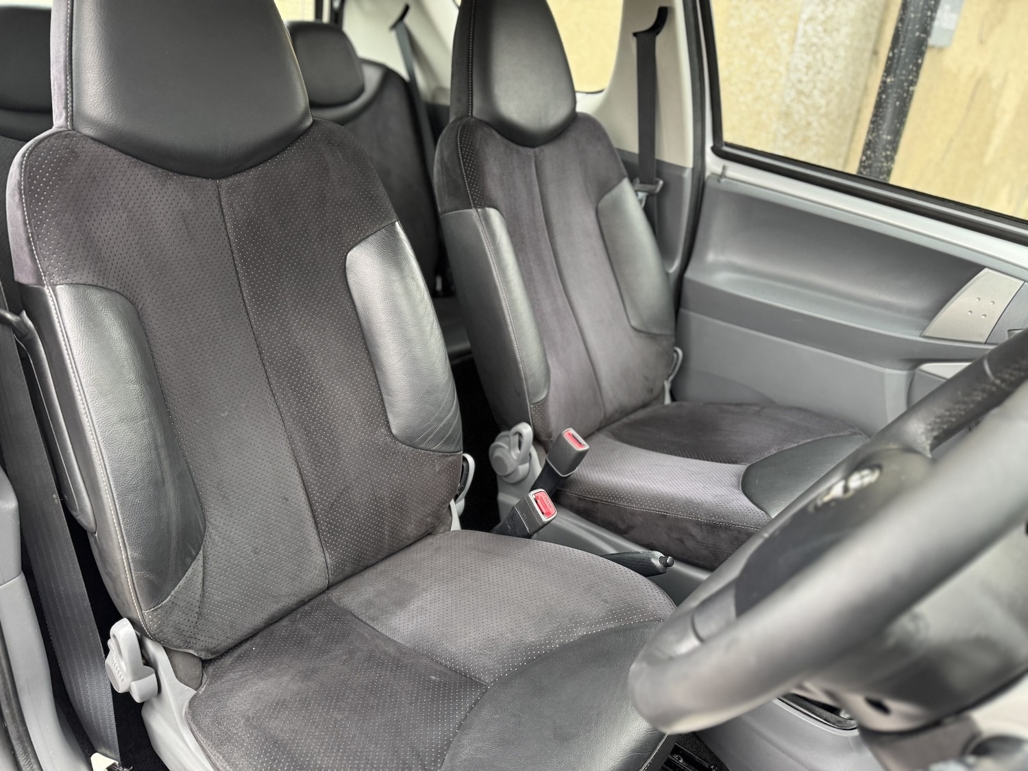 Used Toyota AYGO 2011 for sale - 77438261: Photo 14