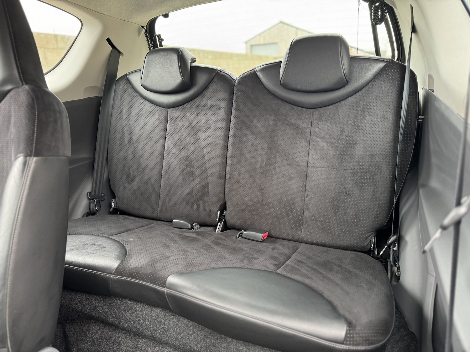 Used Toyota AYGO 2011 for sale - 77438261: Photo 17