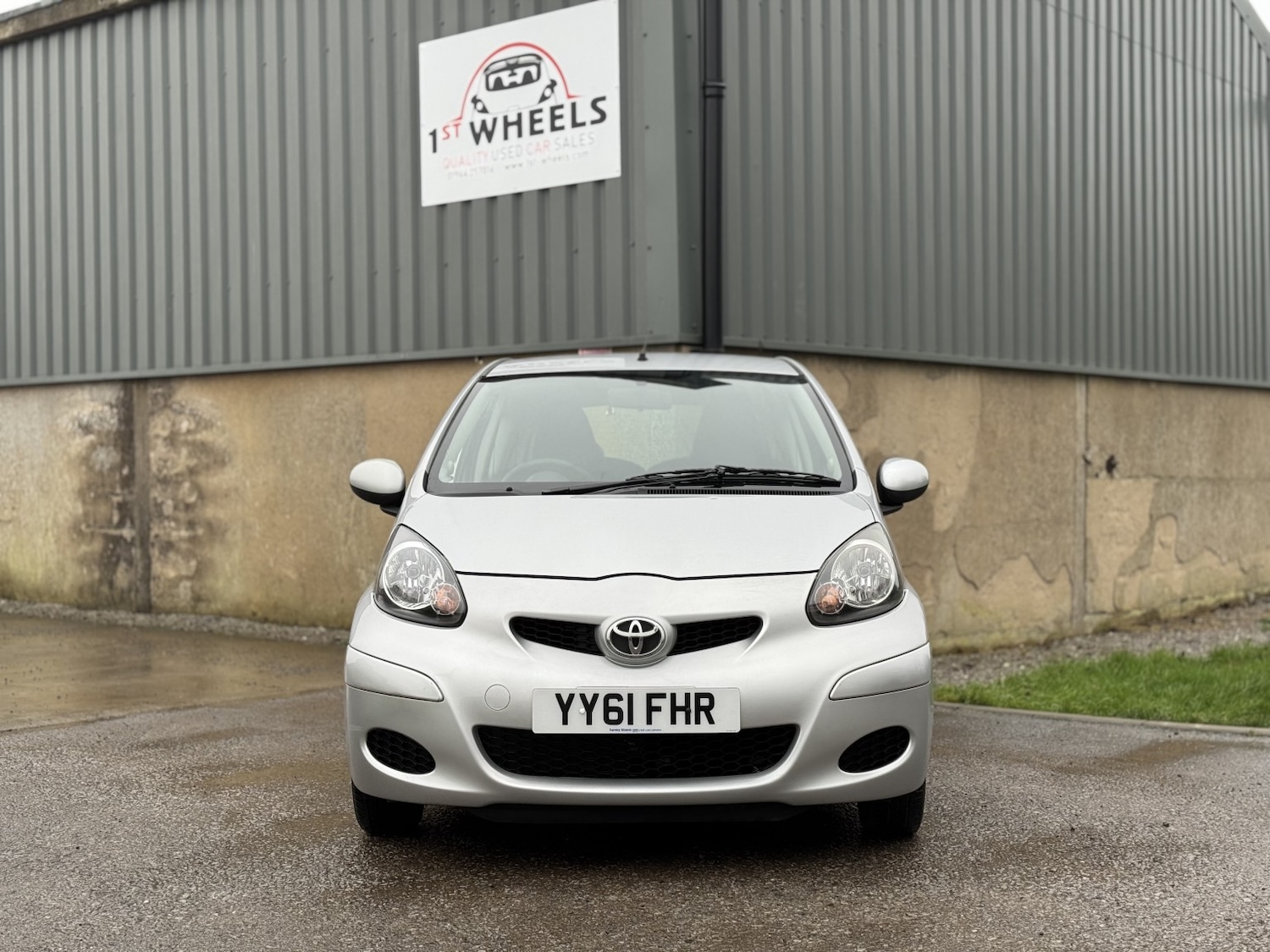Used Toyota AYGO 2011 for sale - 77438261: Photo 9