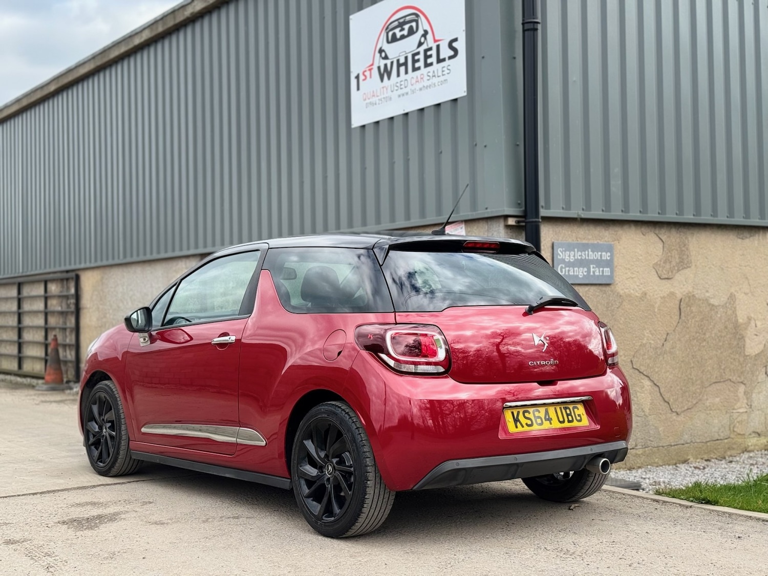 Used Citroen DS3 2015 for sale - 77822385: Photo 2