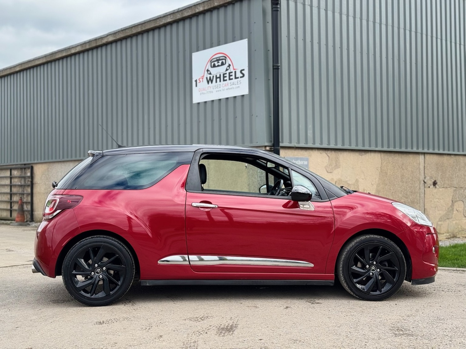 Used Citroen DS3 2015 for sale - 77822385: Photo 5