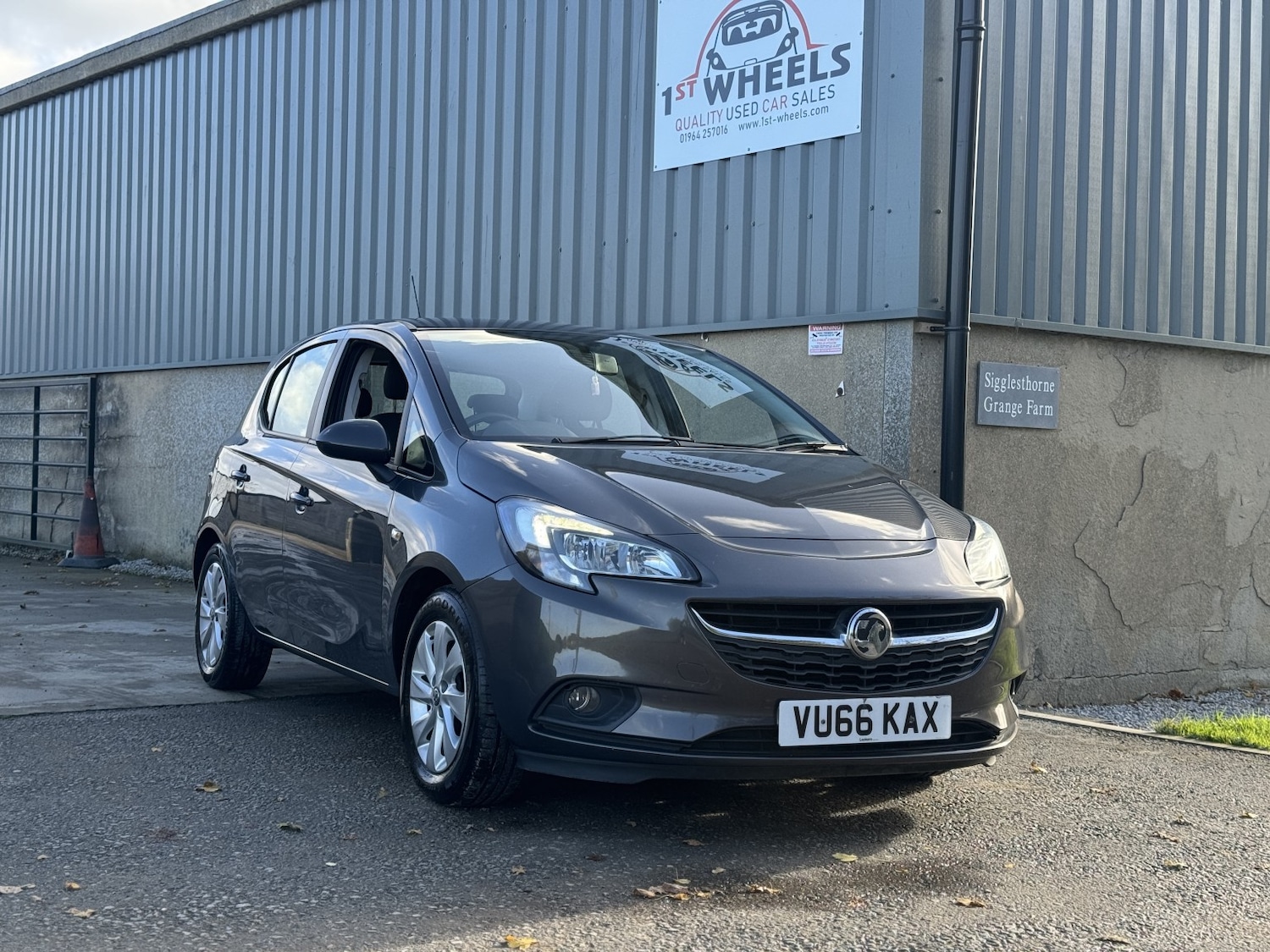 Used Vauxhall Corsa 2016 for sale - 76396972: Photo 1