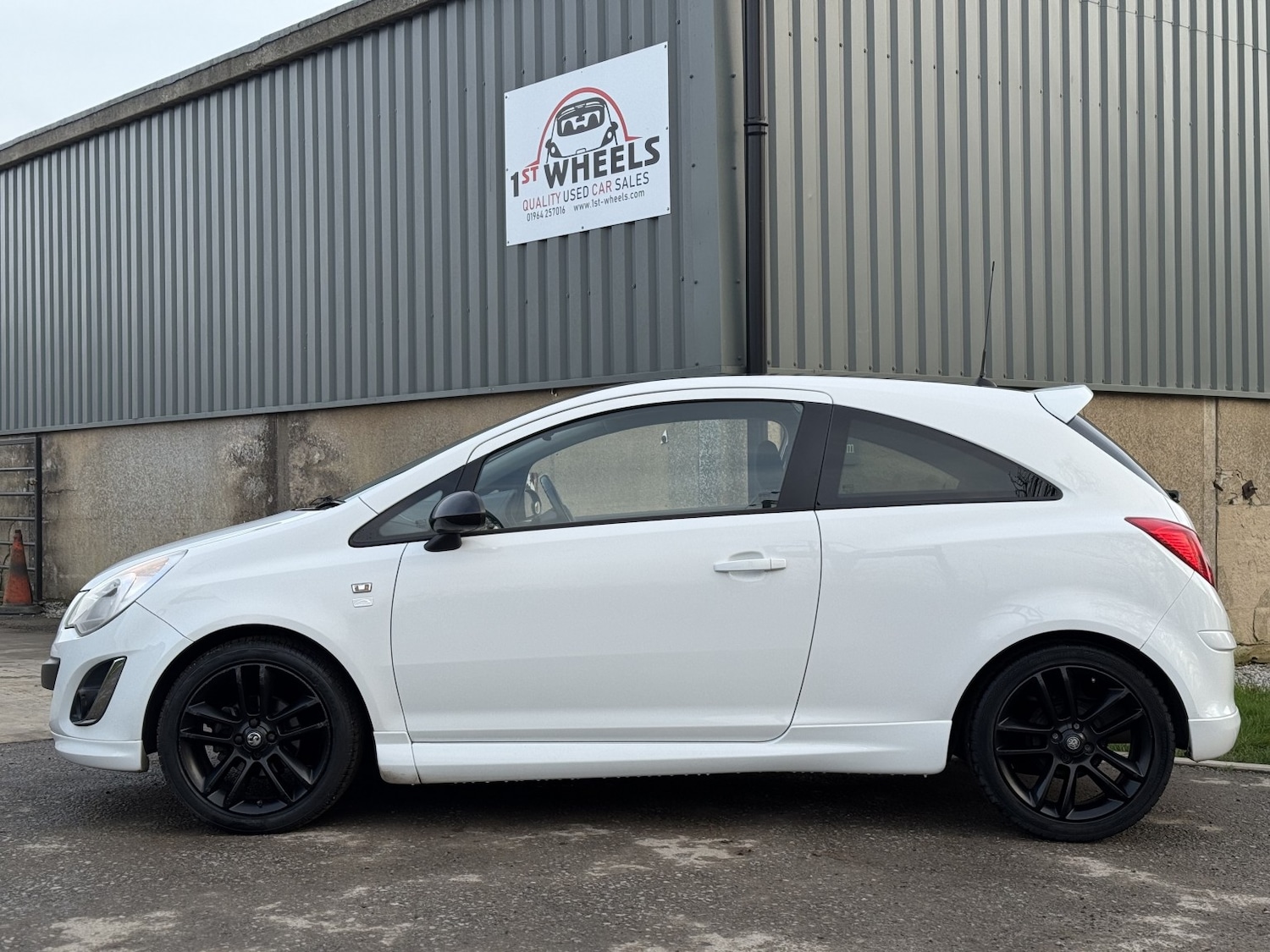 Used Vauxhall Corsa 2012 for sale - 77501461: Photo 8