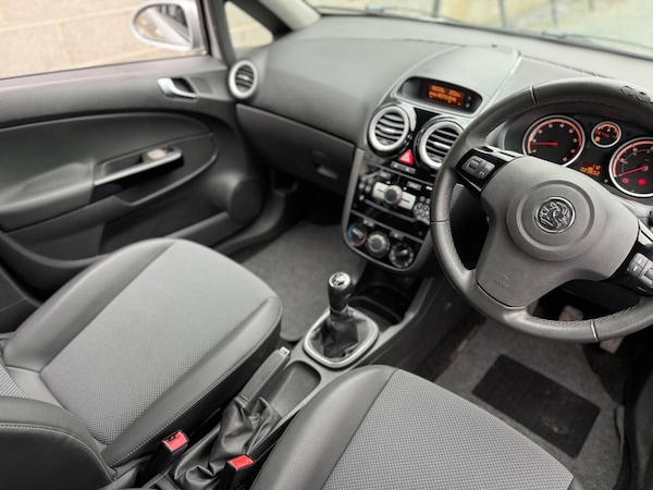 Used Vauxhall Corsa 2008 for sale - 76149370: Photo 3