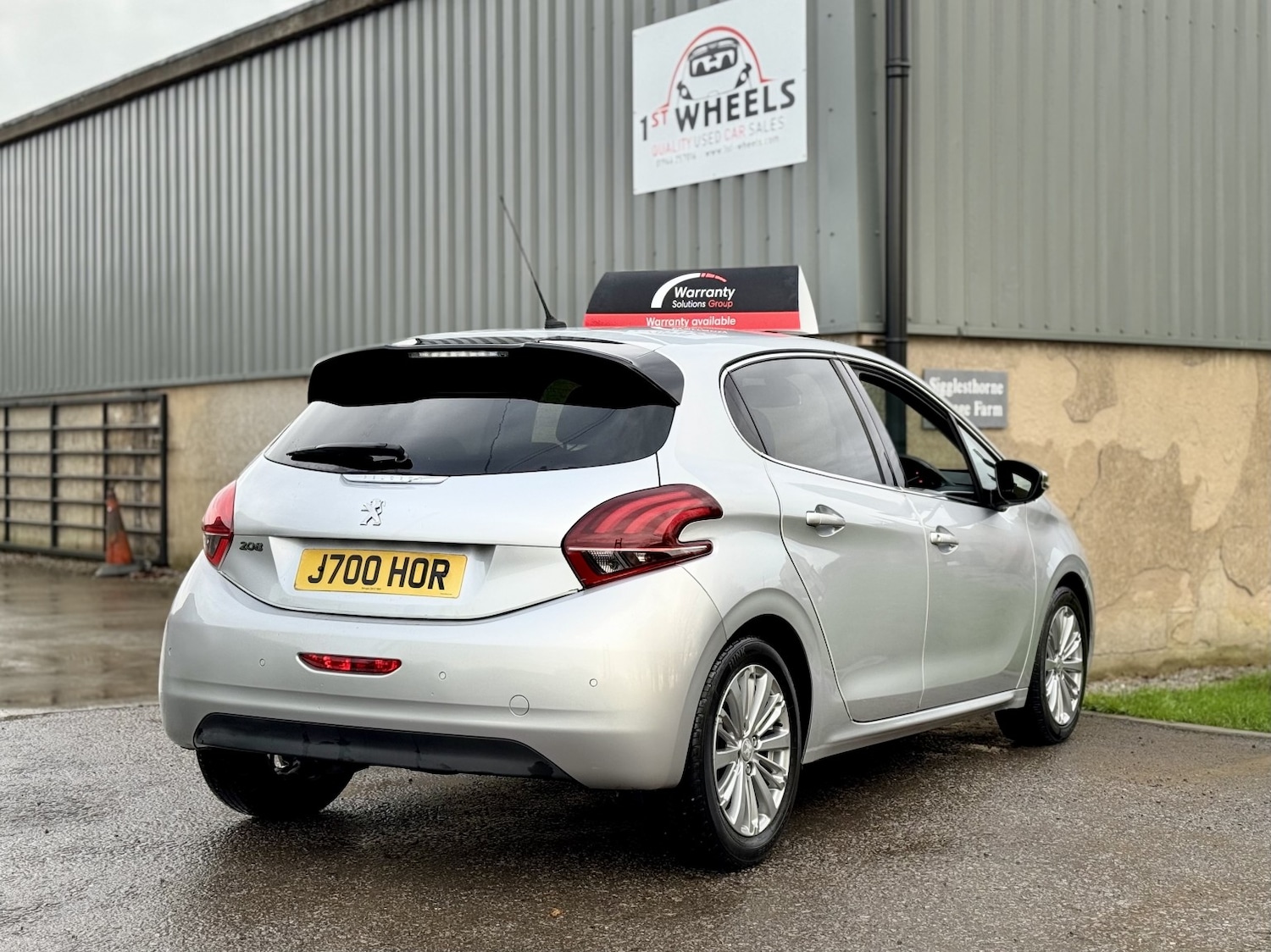 Used Peugeot 208 2018 for sale - 76951087: Photo 8