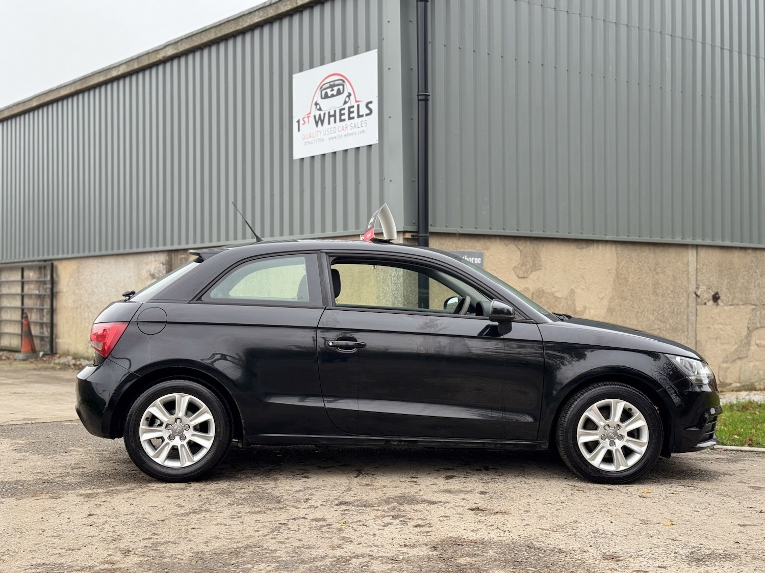 Used Audi A1 2012 for sale - 76560063: Photo 3