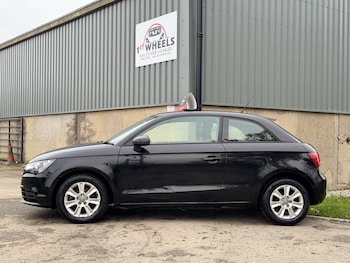 Used Audi A1 2012 for sale - 76560063: Photo