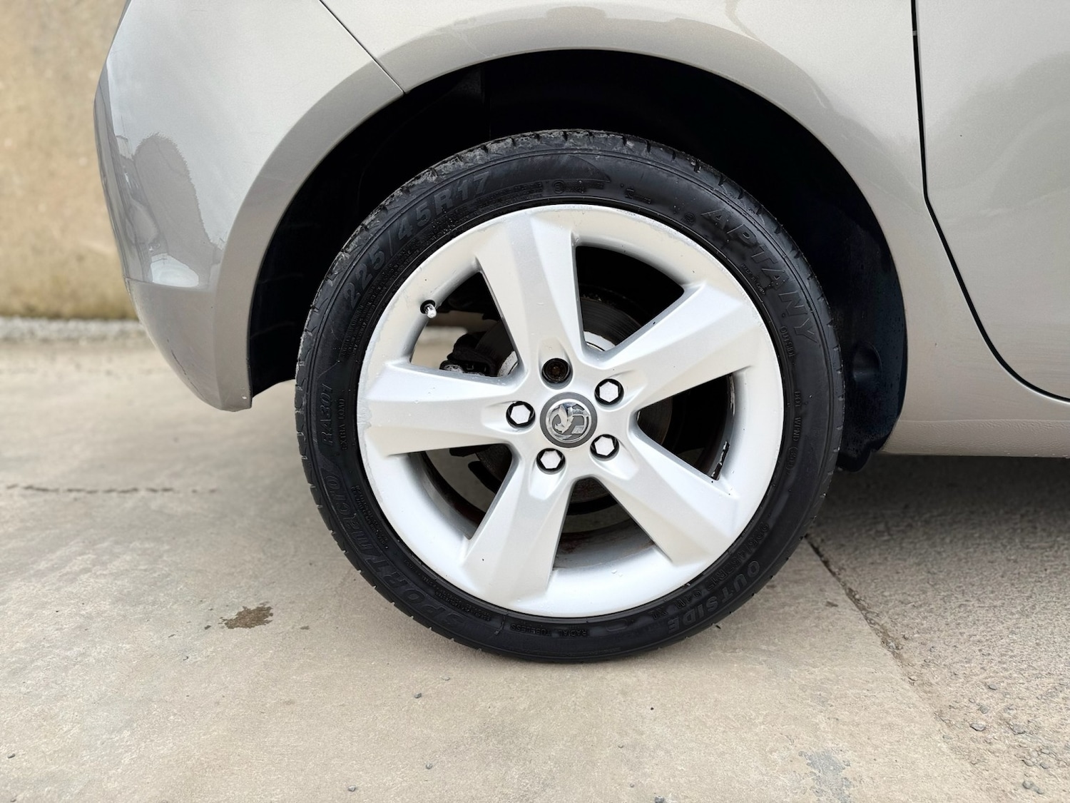 Used Vauxhall Meriva 2015 for sale - 77822226: Photo 21