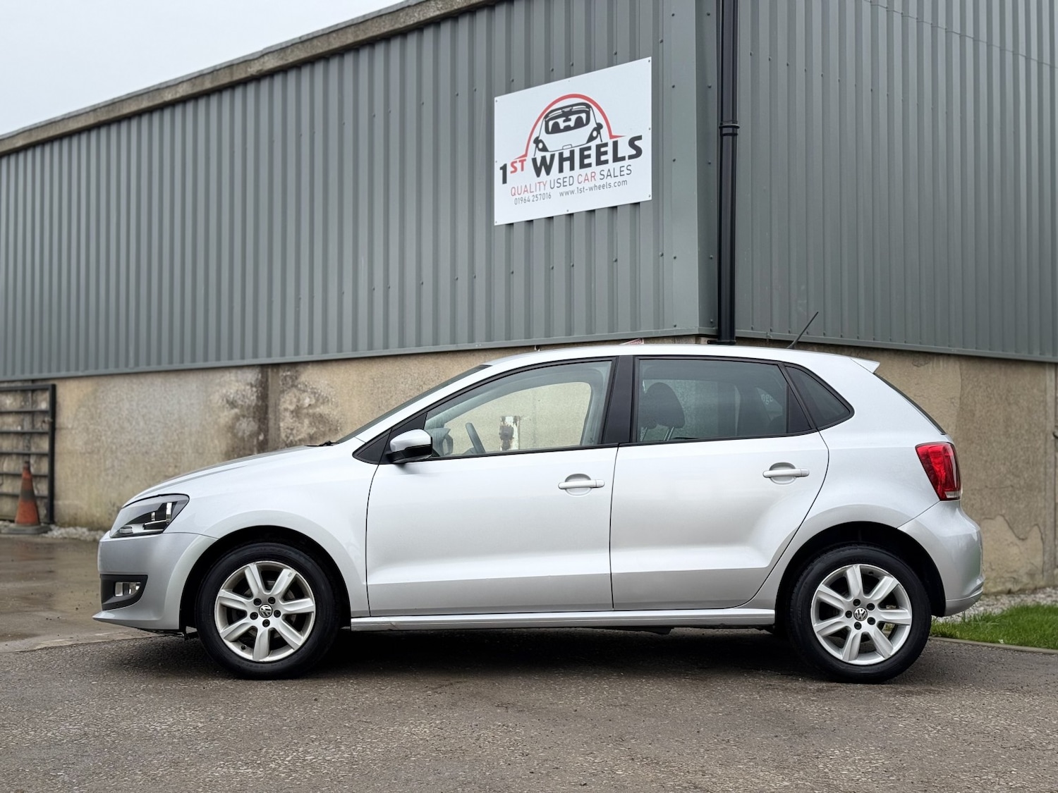 Used Volkswagen Polo 2012 for sale - 77694197: Photo 8